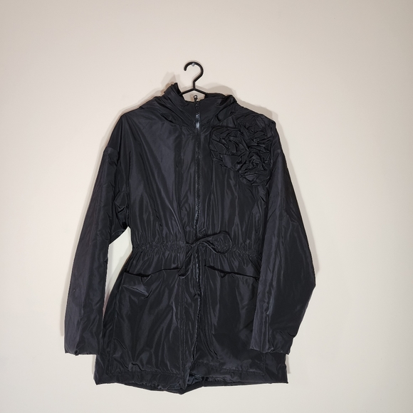 LOLA SANDRO FERRONE Spring Coat Black Jacket with black flowers & pockets - Picture 4 of 9